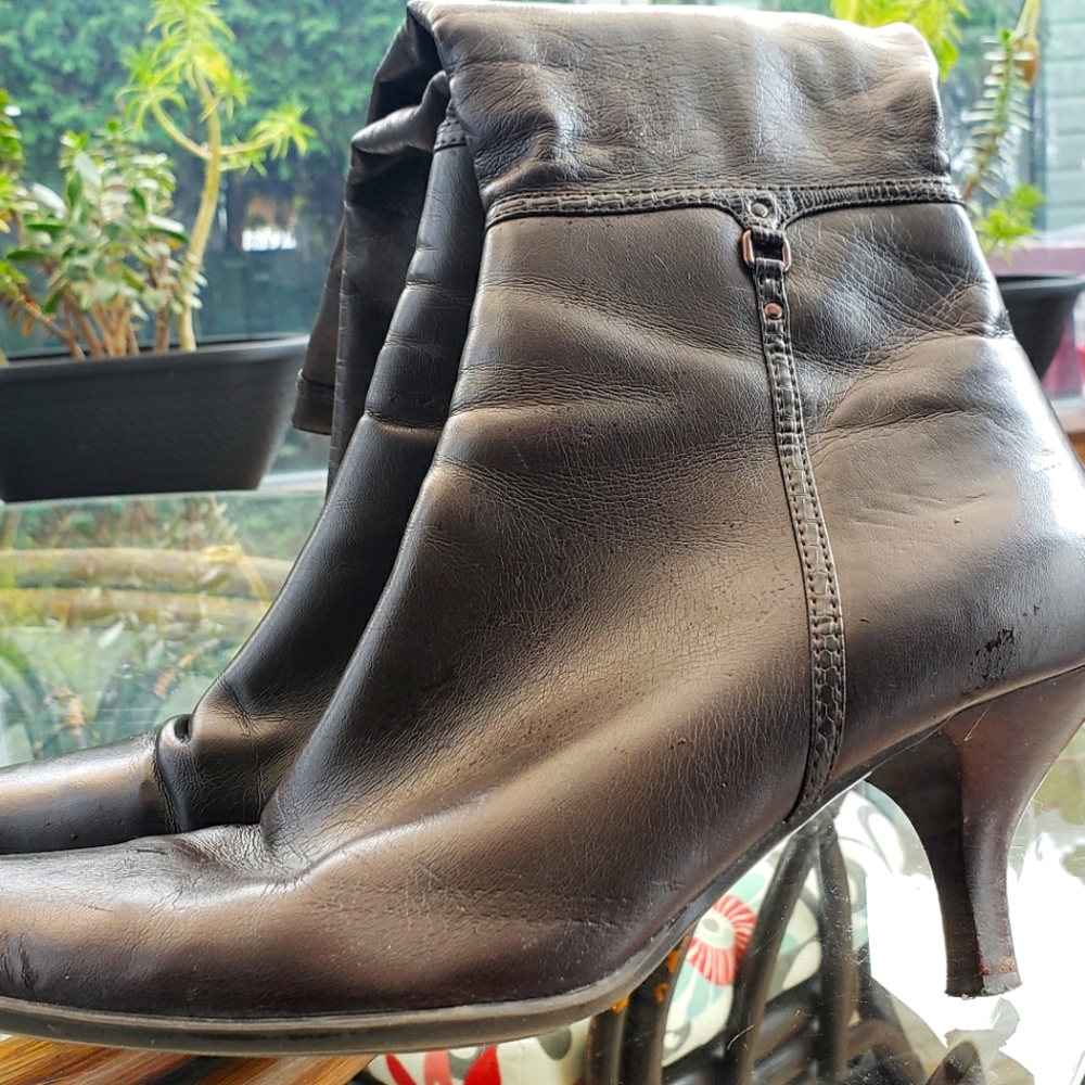 Winter boots